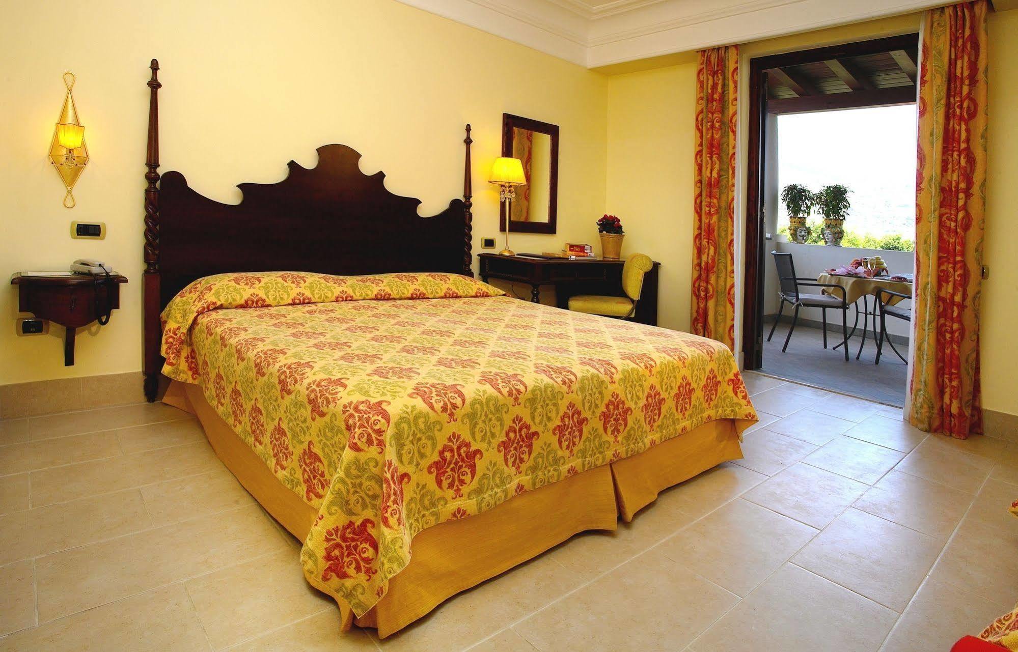 Arciduca Grand Hotel Lipari  Eksteriør billede